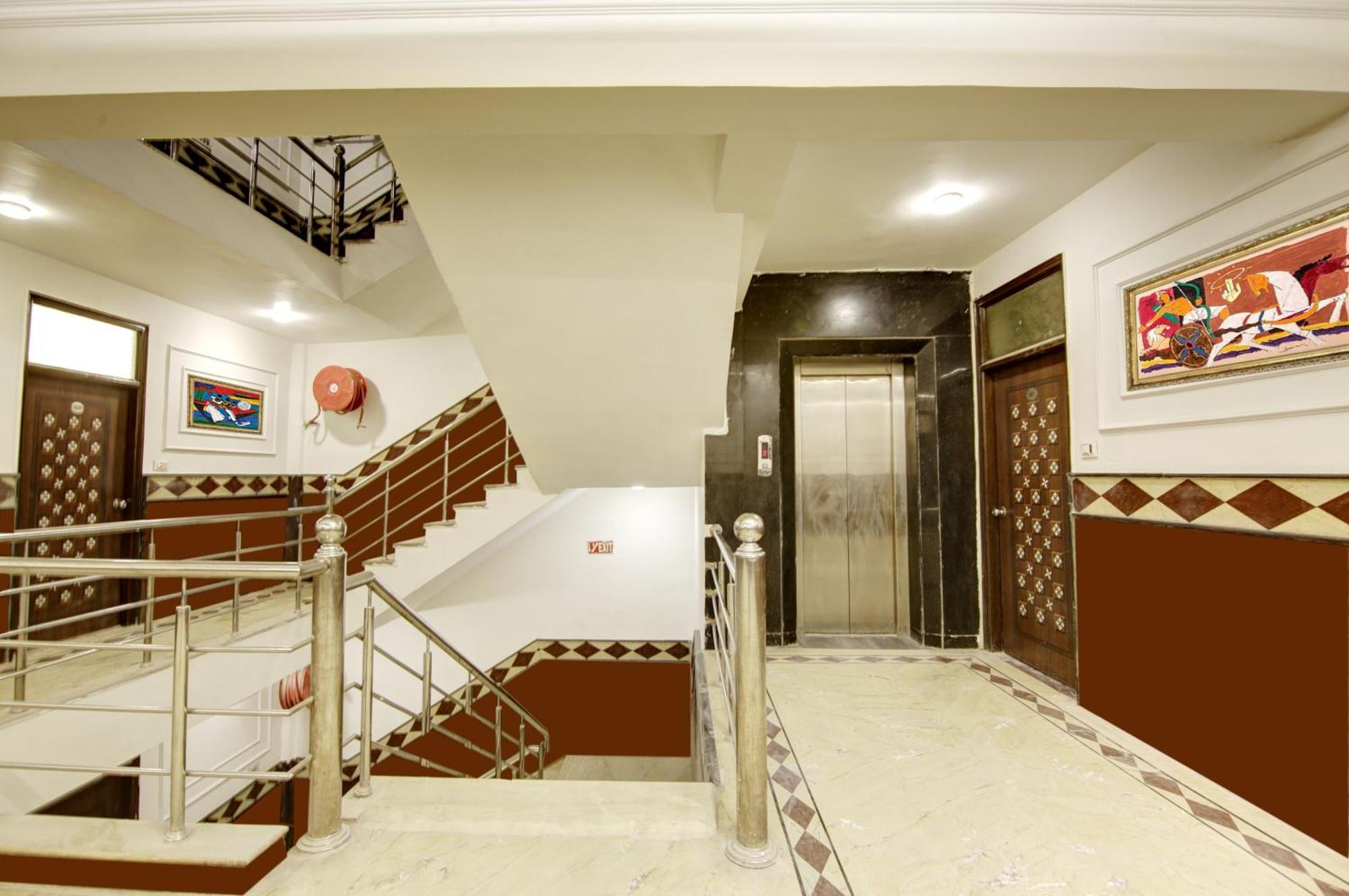 Hotel Star Villa - Front Of New Delhi Railway Station & 5 Minute From Connaught Place Ngoại thất bức ảnh