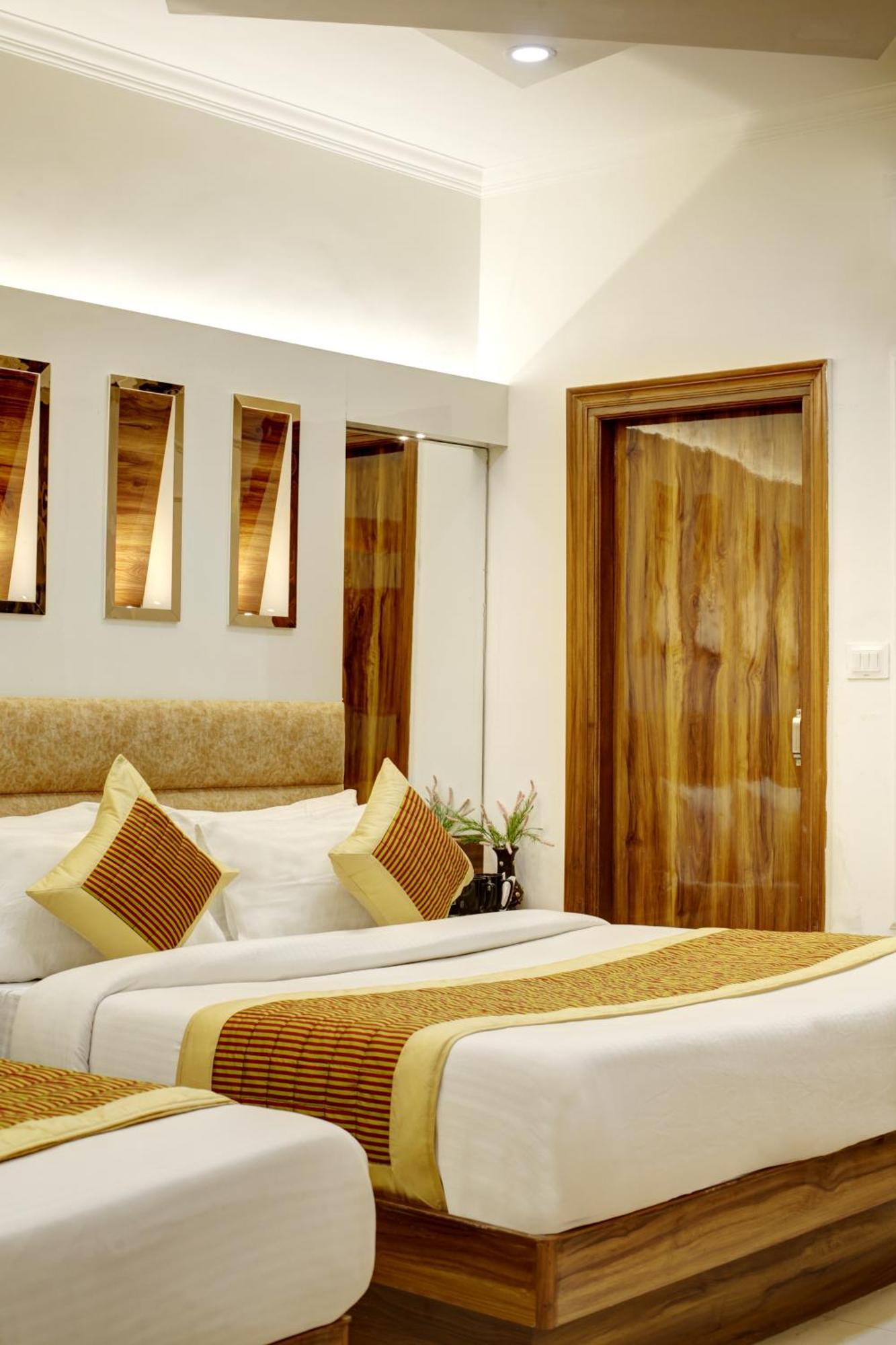 Hotel Star Villa - Front Of New Delhi Railway Station & 5 Minute From Connaught Place Ngoại thất bức ảnh