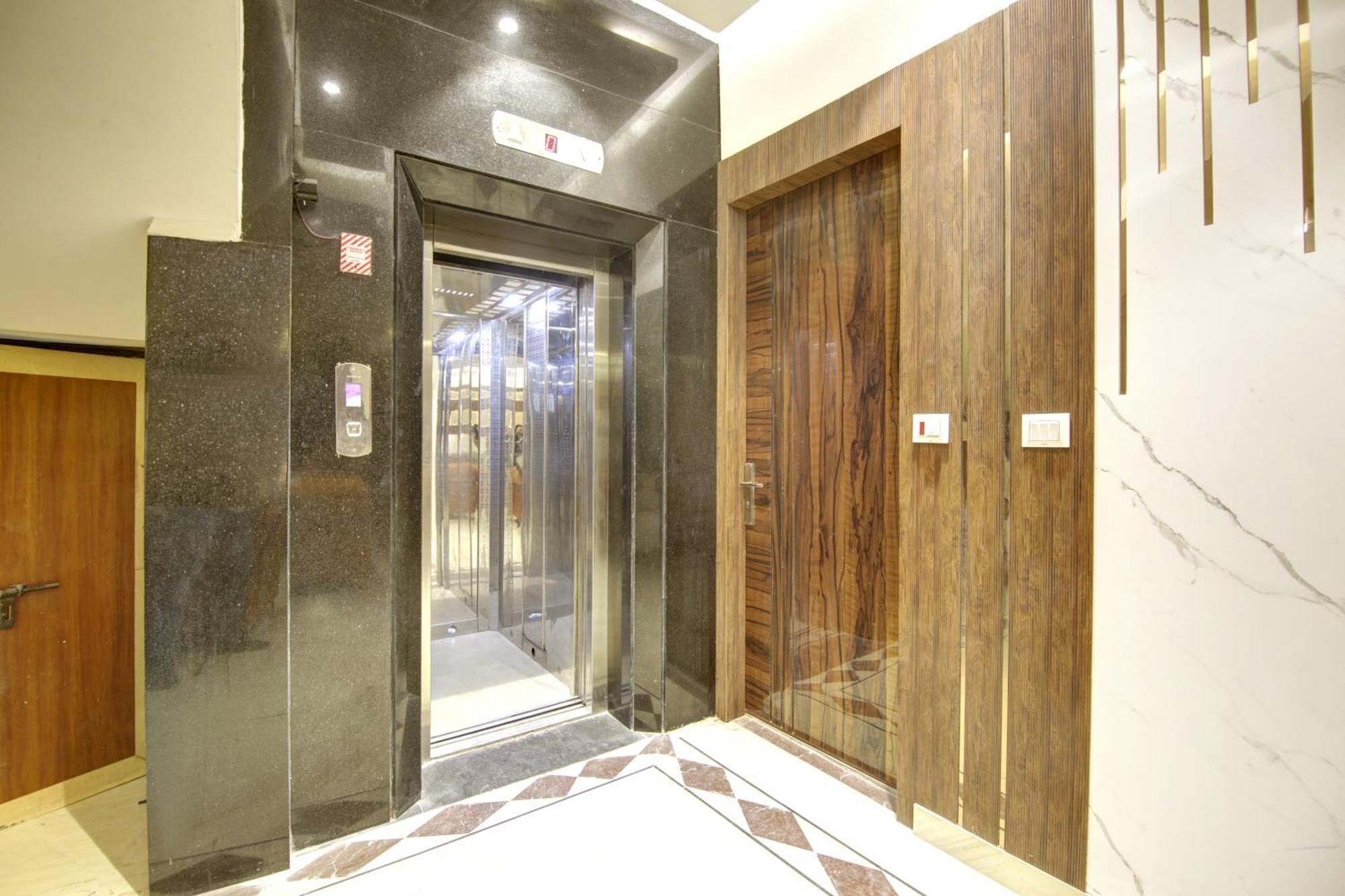 Hotel Star Villa - Front Of New Delhi Railway Station & 5 Minute From Connaught Place Ngoại thất bức ảnh