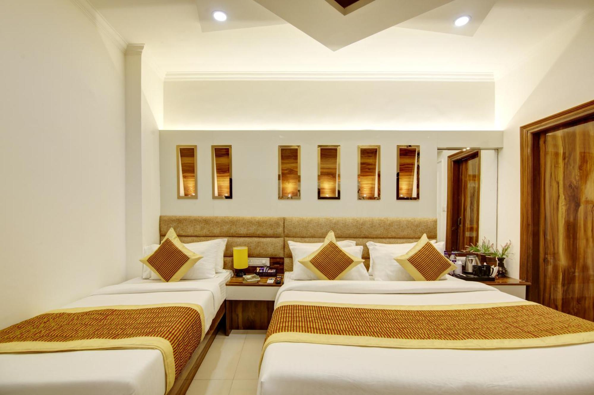 Hotel Star Villa - Front Of New Delhi Railway Station & 5 Minute From Connaught Place Ngoại thất bức ảnh